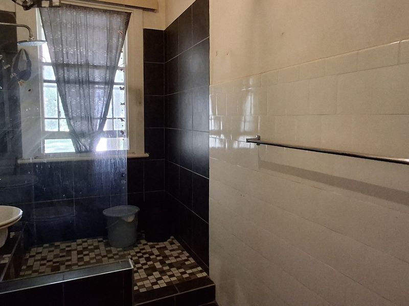 1 Bedroom Unit - Photo 6