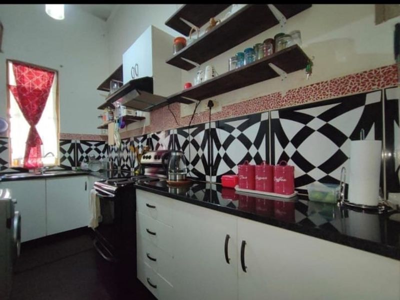 1 Bedroom Unit - Photo 4