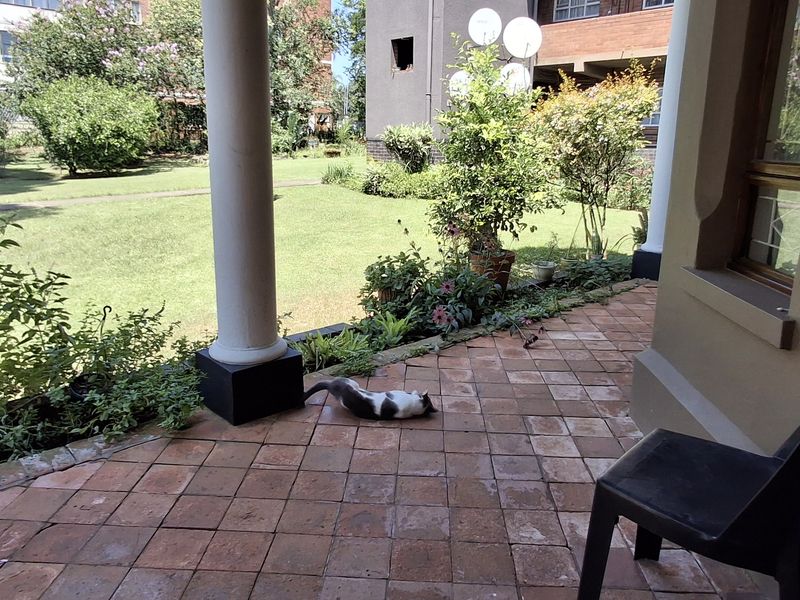 1 Bedroom Unit - Photo 2