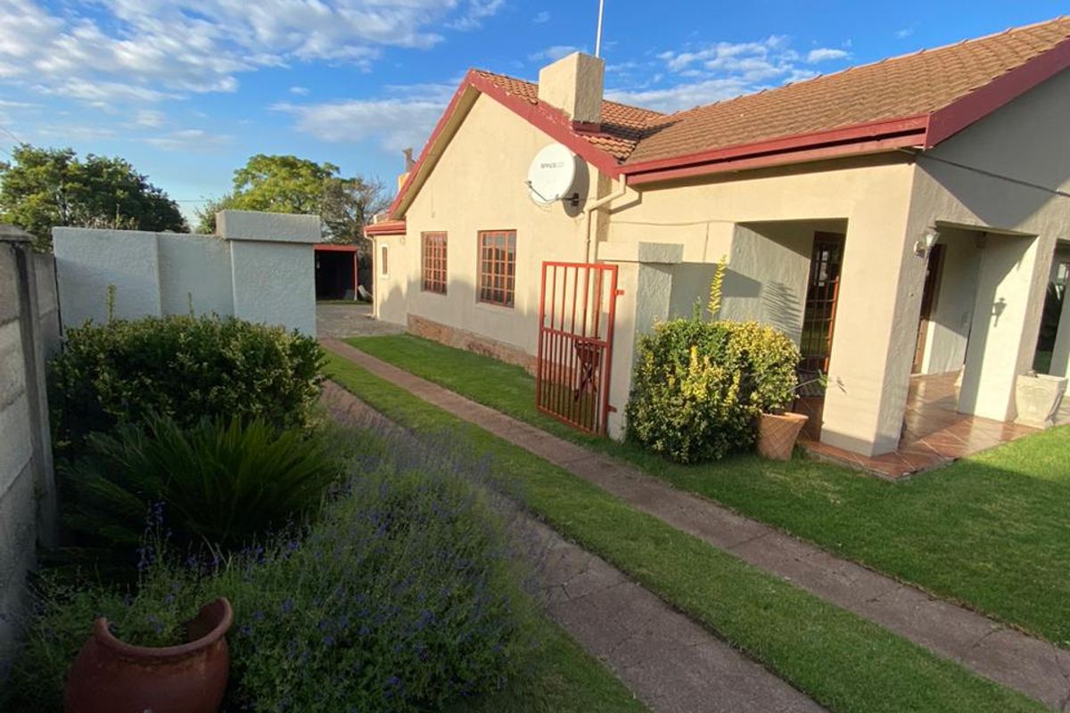 Family house for sale in New Bethal East - Photo 2