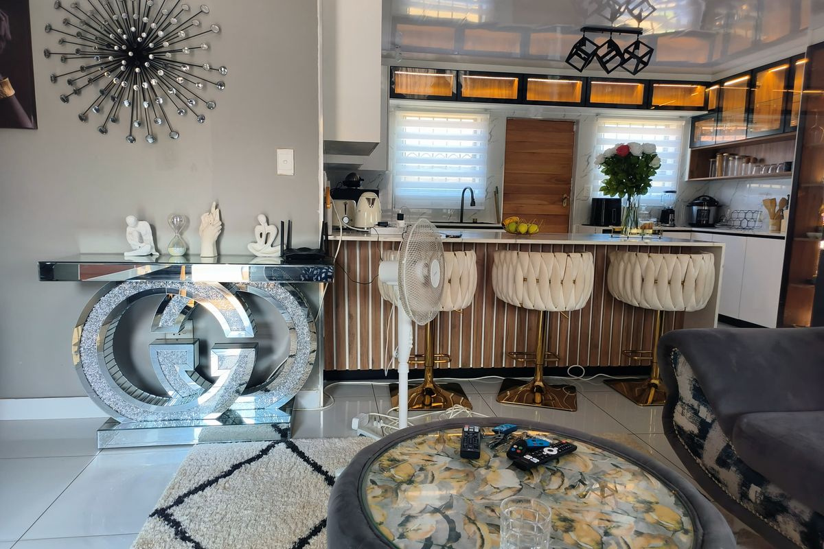 Beautiful 3 Bedroom Home For Sale in a Growing Suburb in Ellaton Ideal for First Time Buyers - Photo 5