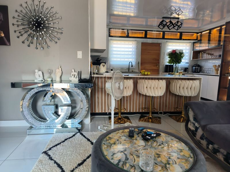 Beautiful 3 Bedroom Home For Sale in a Growing Suburb in Ellaton Ideal for First Time Buyers - Photo 5