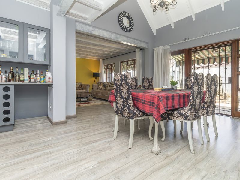 Modern, Spacious Lock and Go Duplex in Boutique Style Complex - Photo 9