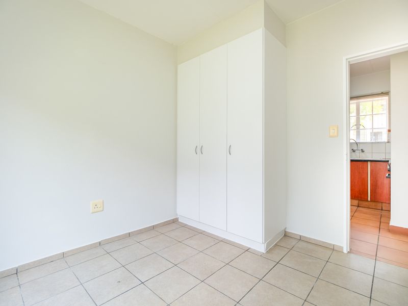 Modern 2-Bedroom Apartment  on the ground floor North Riding - Photo 9