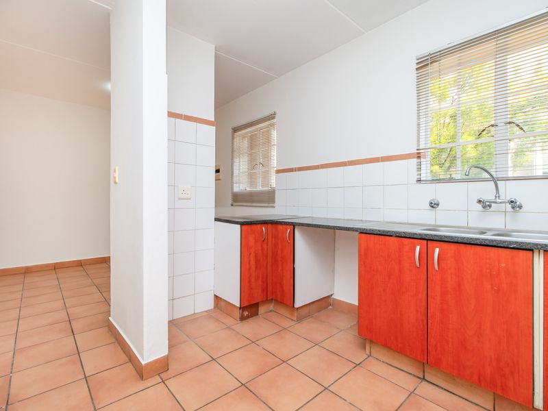 Modern 2-Bedroom Apartment  on the ground floor North Riding - Photo 7