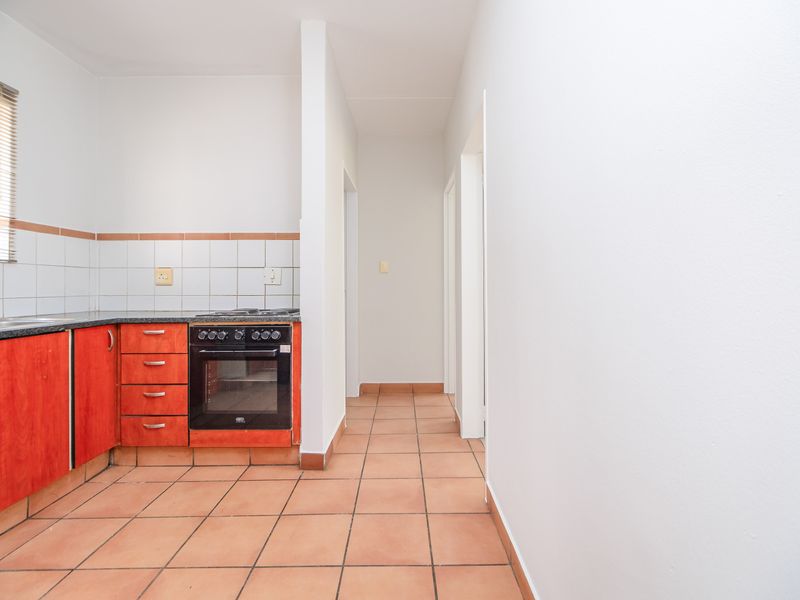 Modern 2-Bedroom Apartment  on the ground floor North Riding - Photo 6