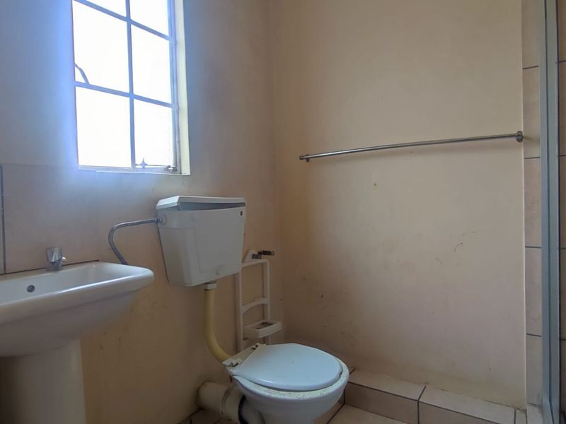 Good for investment - Photo 9