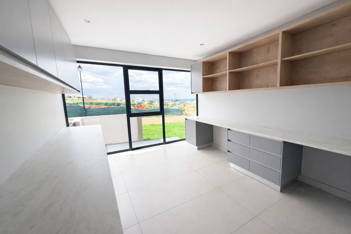 Nearly Completed New-Build | Modern Luxury Living in Schoongezigt Estate - Photo 5