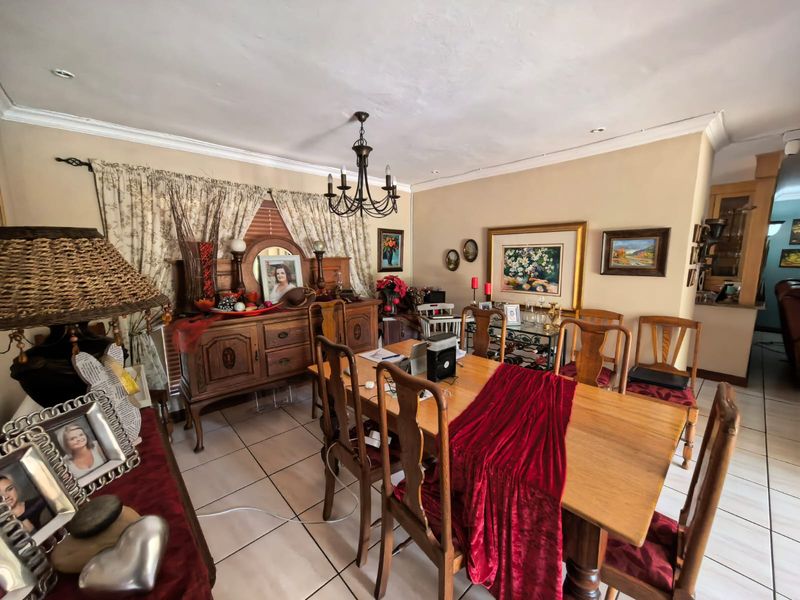 Home with stunning river view for sale in Vaal De Grace Nature Estate - Photo 9