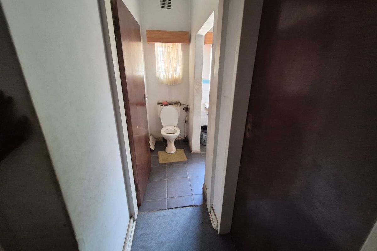 Calling all home renovators! This property is full of potential and needs some TLC. - Photo 4