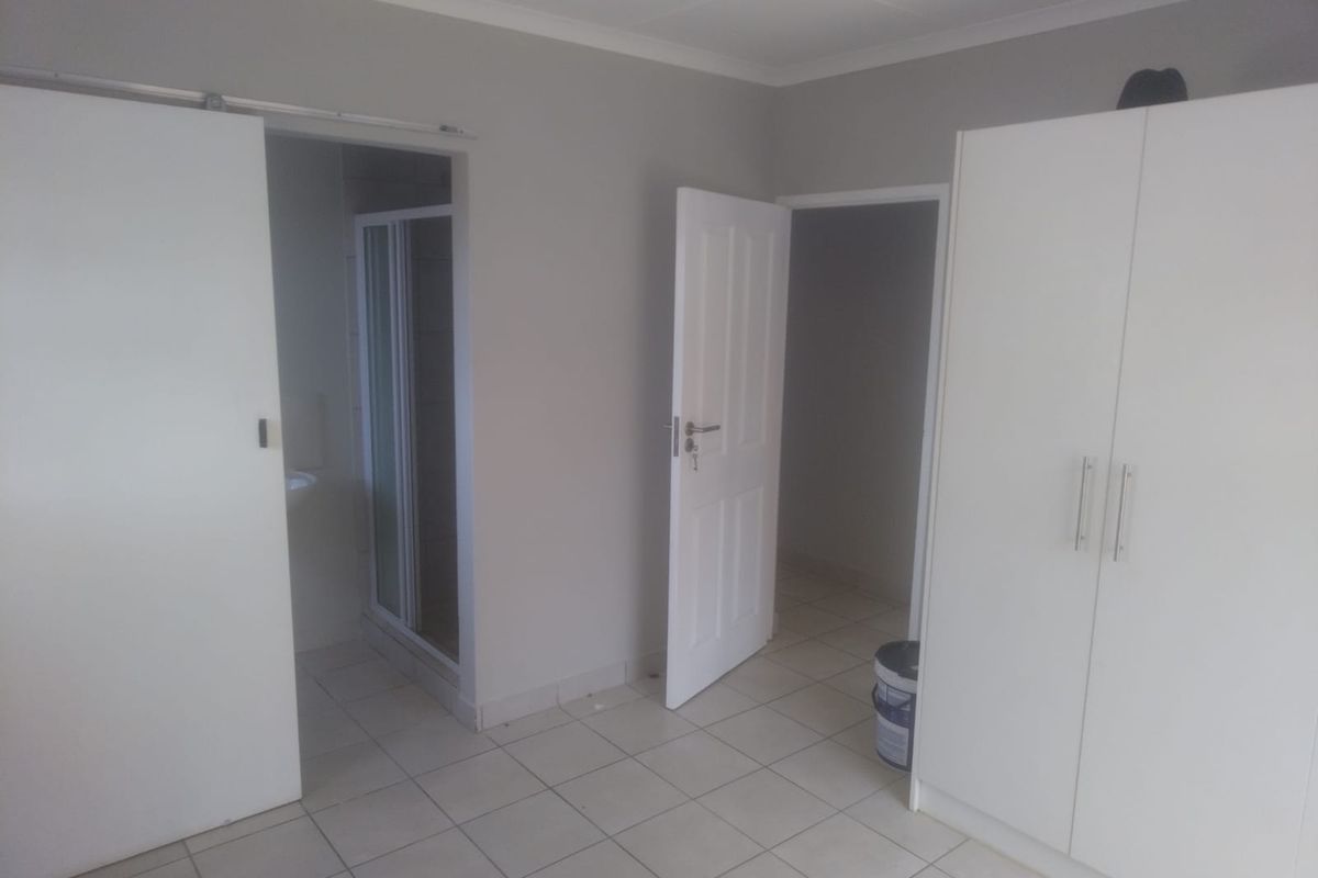 Secure Coastal Living in Umlele Springs – 2 Bedroom Stand-Alone Townhouse with Private Yard! - Photo 5