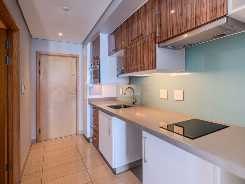 Pearls Studio Apartment with Sea Views from Your Balcony - Photo 7