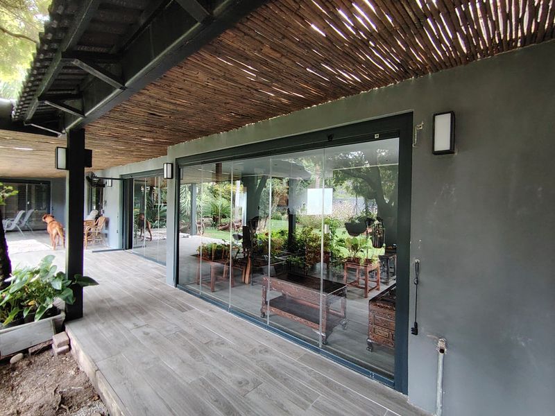 A Home of Possibility, Privacy and Genuine Value - Photo 6