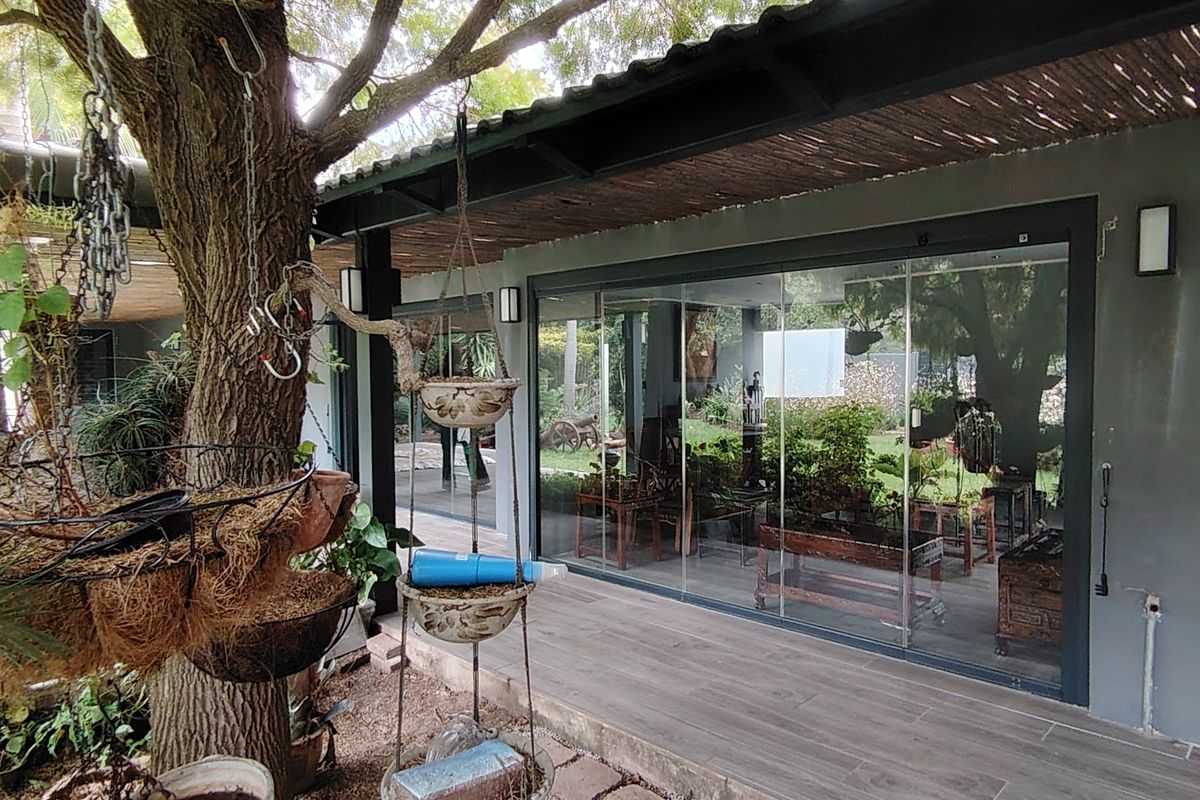 A Home of Possibility, Privacy and Genuine Value - Photo 5