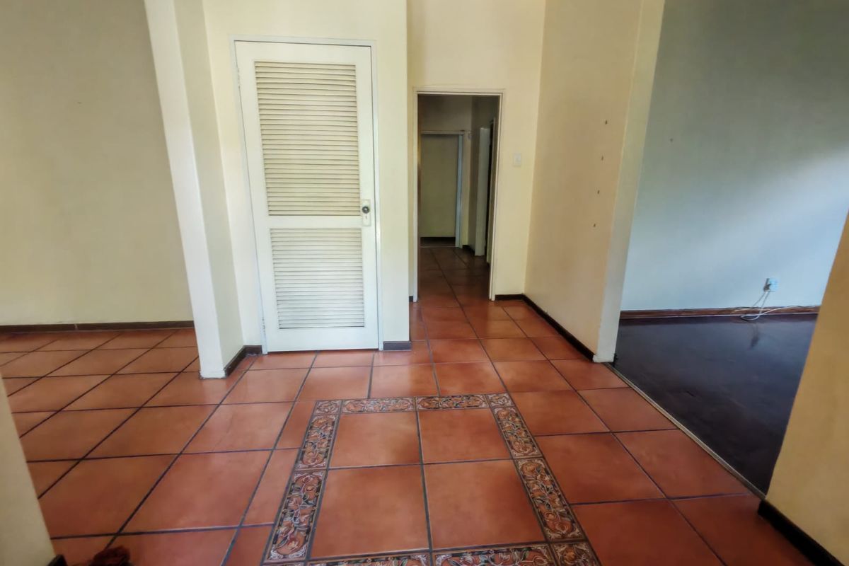 3 Bedroom house for sale in Sasolburg ext 15 - Photo 3