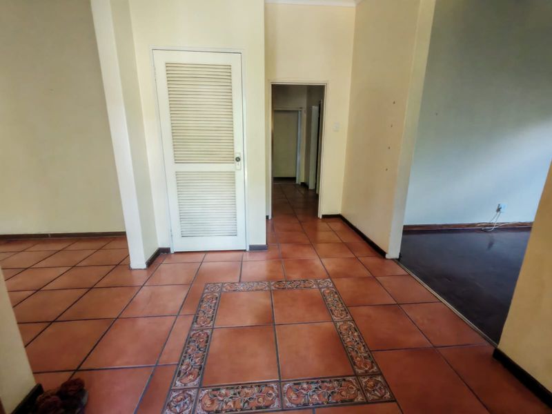 3 Bedroom house for sale in Sasolburg ext 15 - Photo 3