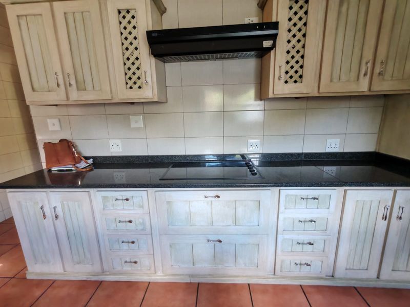 3 Bedroom house for sale in Sasolburg ext 15 - Photo 5