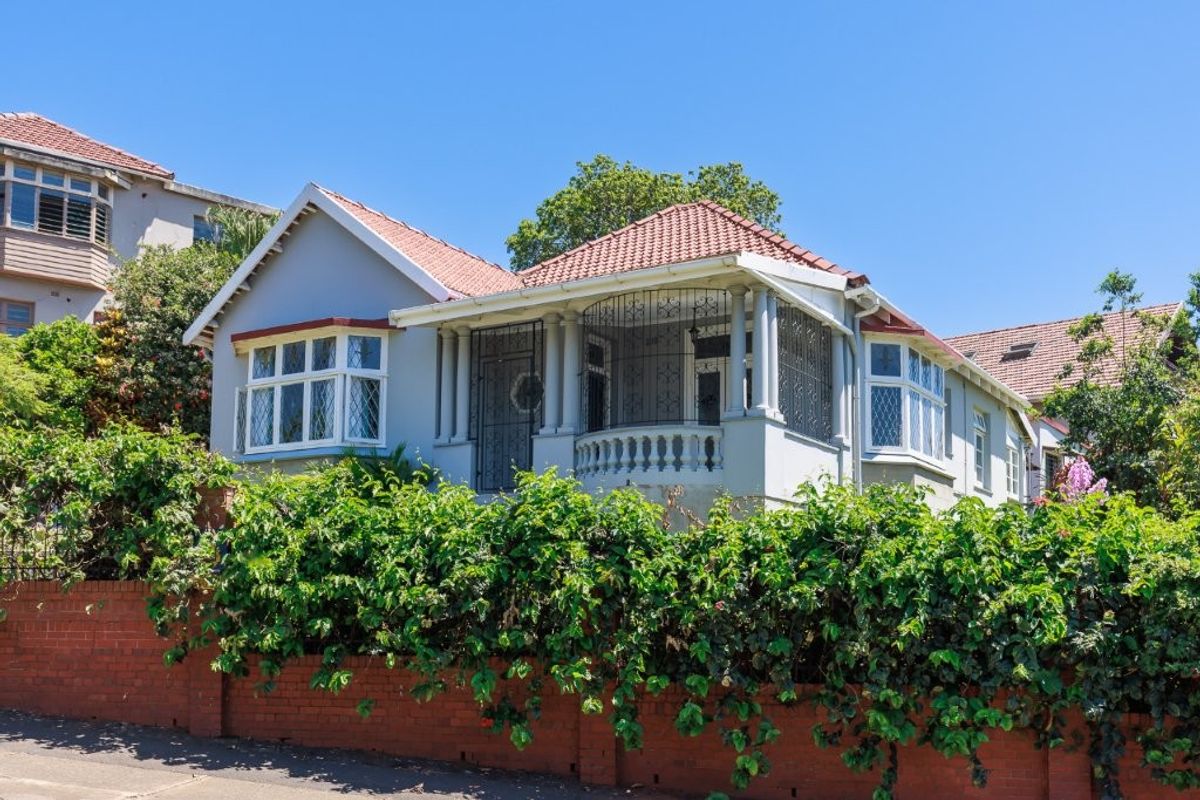 Old World Charm - Photo 3