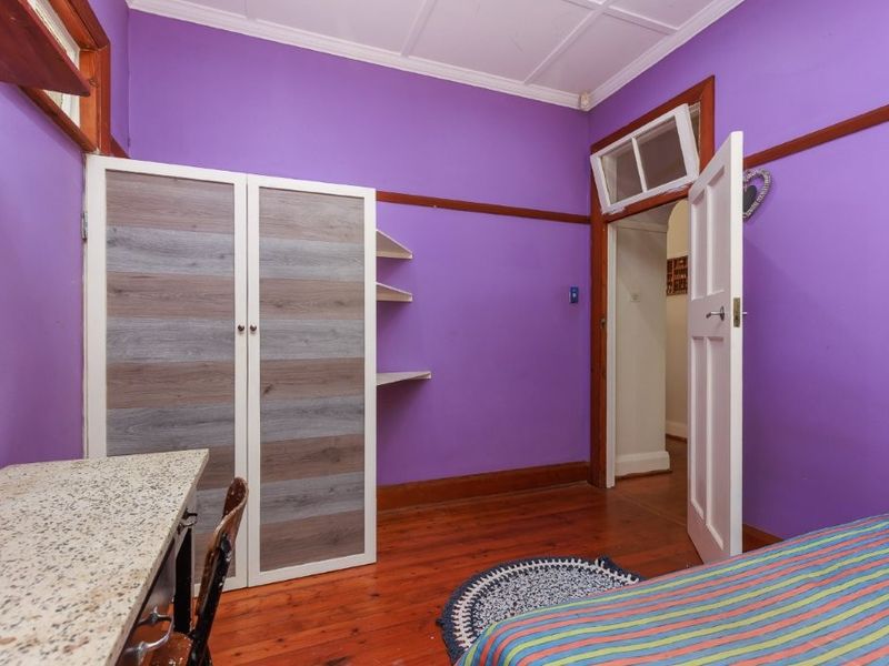 Old World Charm - Photo 8