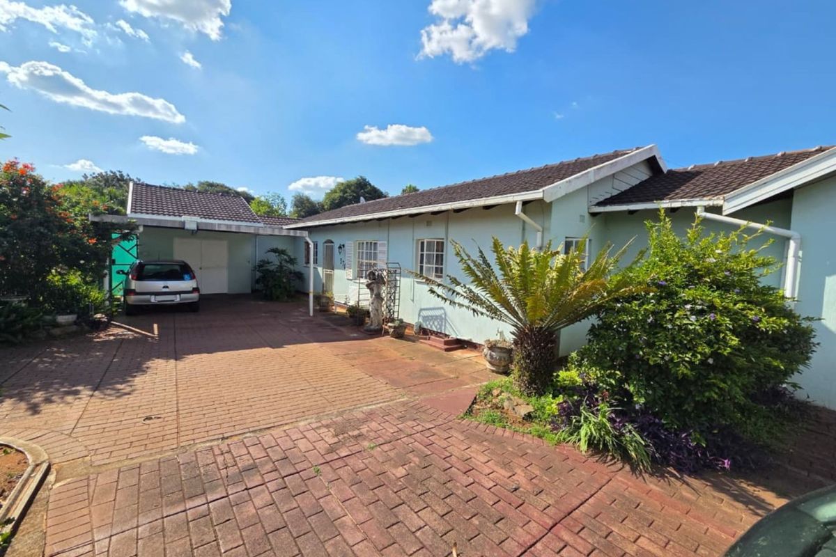 House For Sale In Pretoria - Photo 3