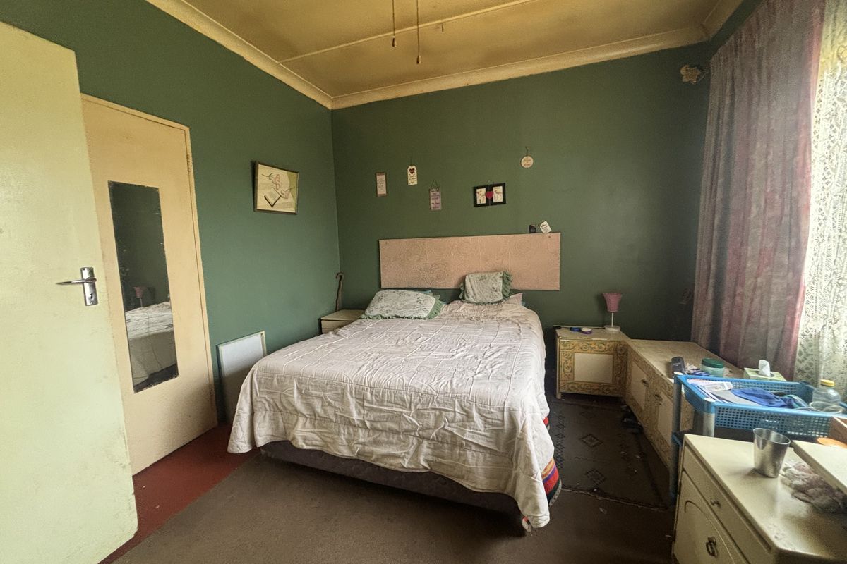 Sole and Exclusive Mandate - Witbank x 8 - Photo 5