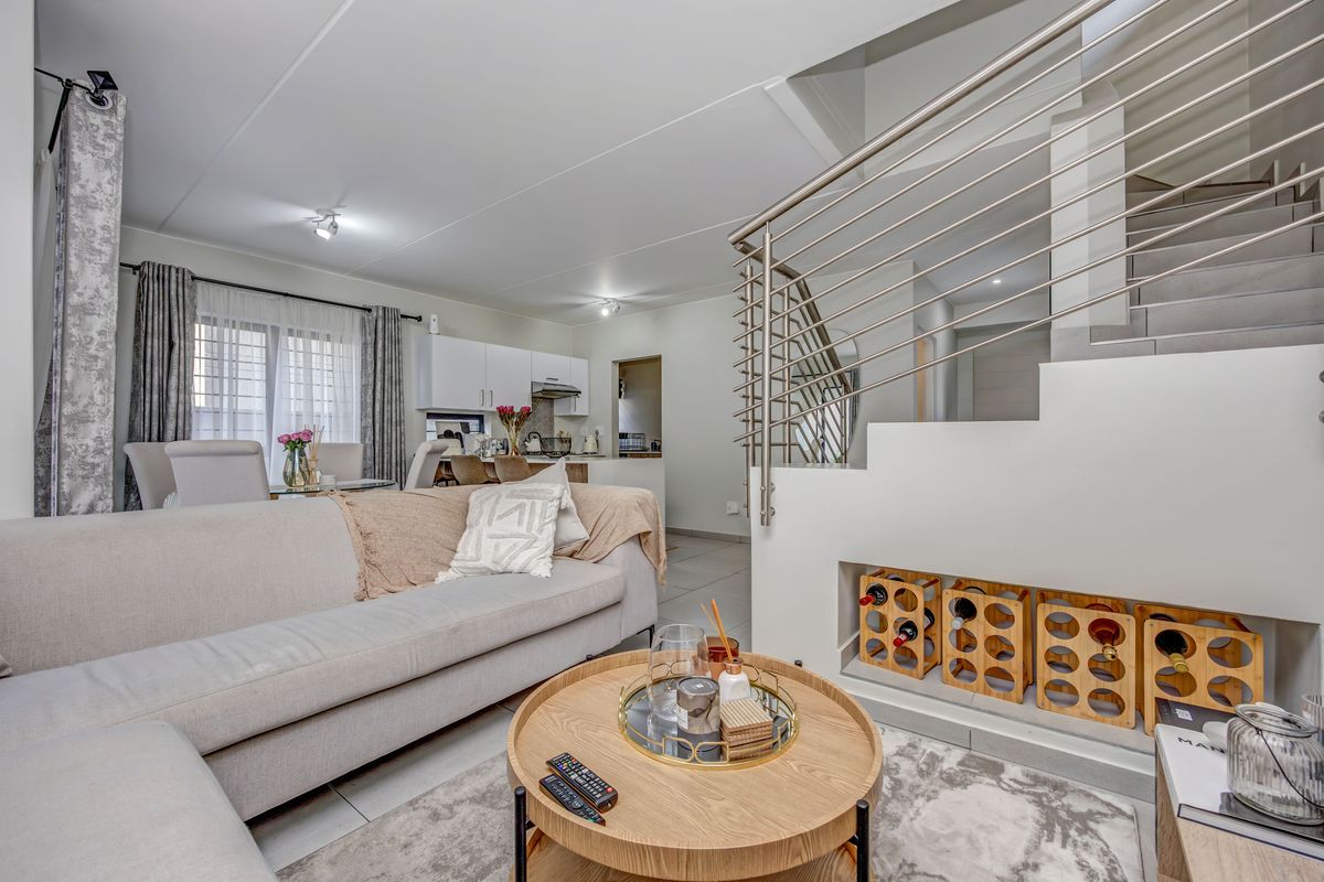 Modern Cluster for Sale – A Perfect Blend of Style and Convenience! - Photo 3