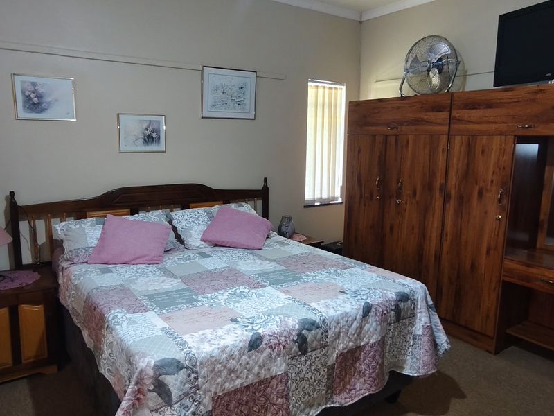 Beautiful Maintained And Perfect Located - Photo 10