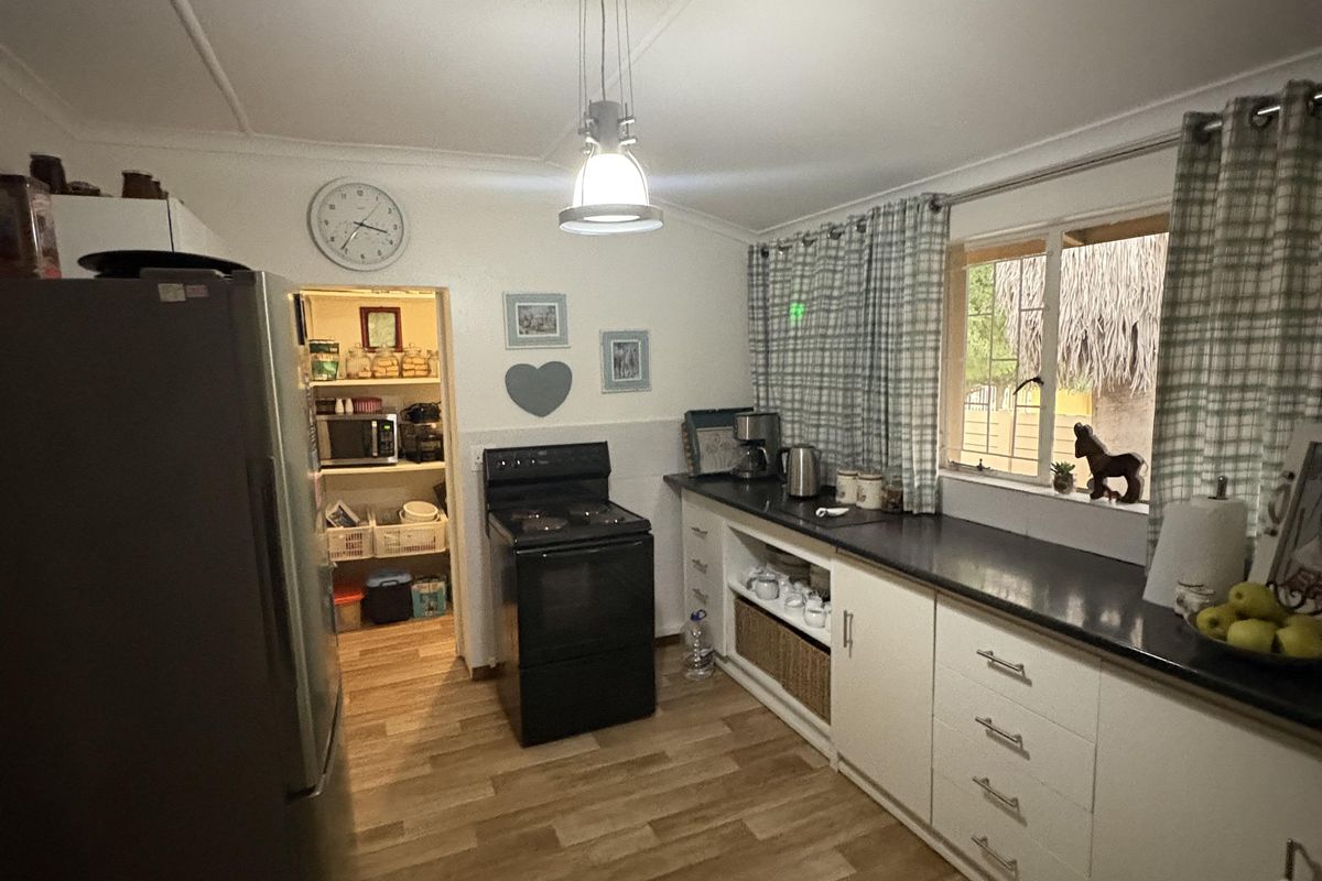 Family house for sale in New Bethal East - Photo 3