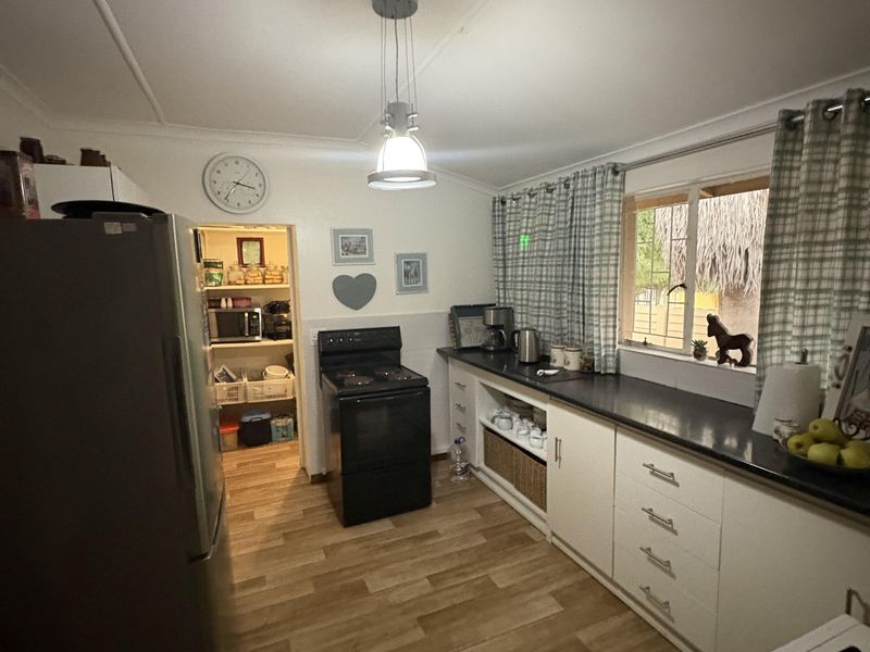 Family house for sale in New Bethal East - Photo 3