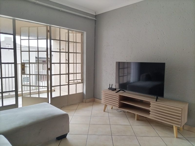 Perfect Starter Home or Investment Opportunity - Photo 5