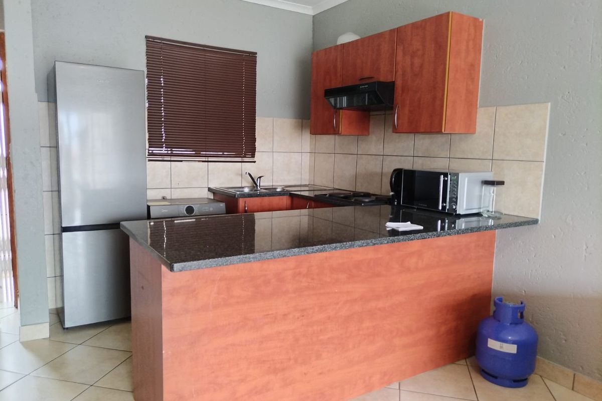 Perfect Starter Home or Investment Opportunity - Photo 2