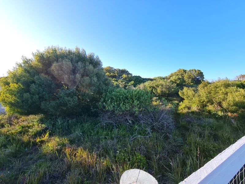 Large 700sqm Vacant Stand with Elevated Views in Paradise Beach, Jeffreys Bay - Photo 5