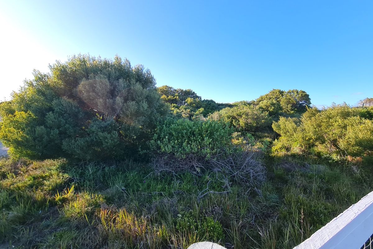 Large 700sqm Vacant Stand with Elevated Views in Paradise Beach, Jeffreys Bay - Photo 5