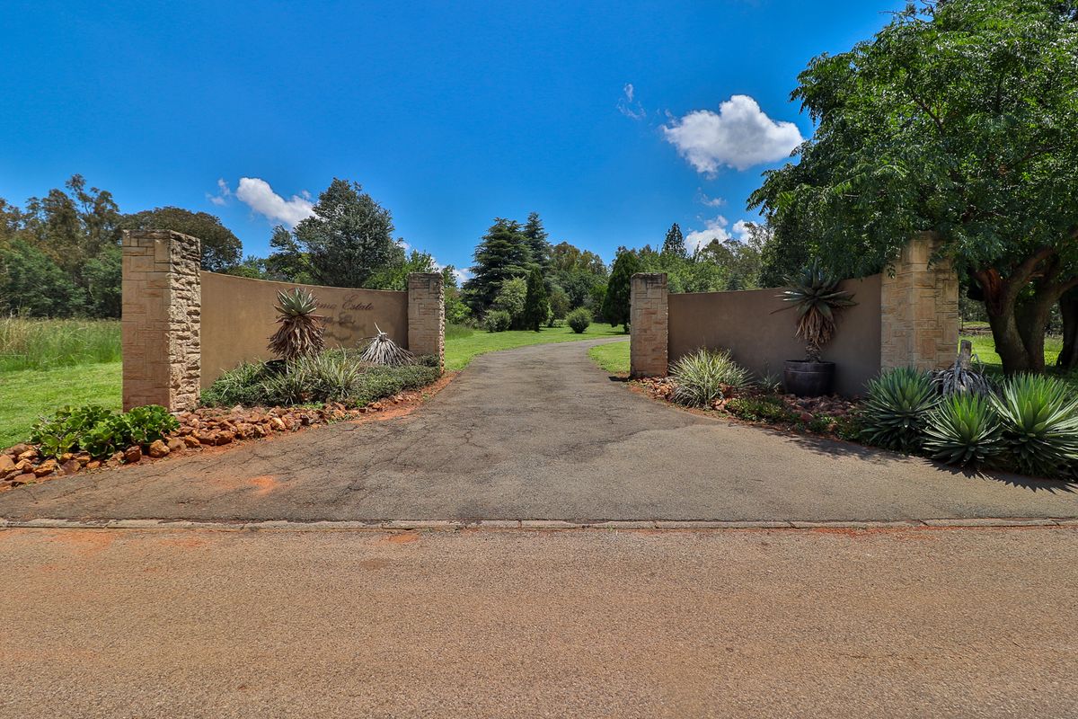 LUXURY AUCTION | ICONIC EIKENHOF ESTATE OPPORTUNITY!!! - Photo 4