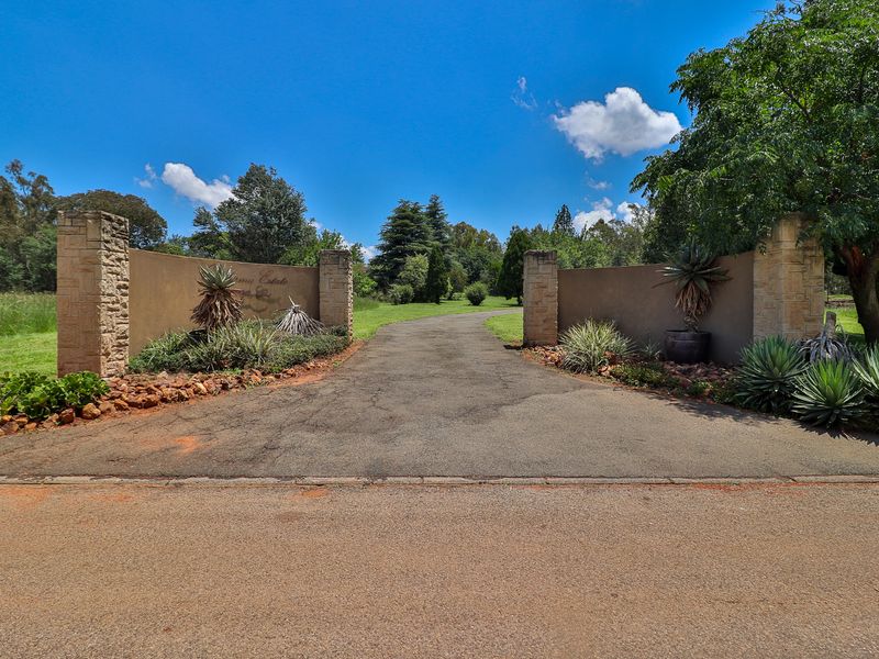 LUXURY AUCTION | ICONIC EIKENHOF ESTATE OPPORTUNITY!!! - Photo 4