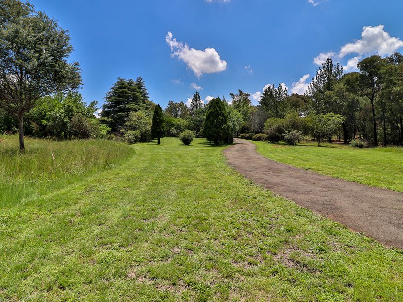 LUXURY AUCTION | ICONIC EIKENHOF ESTATE OPPORTUNITY!!! - Photo 3