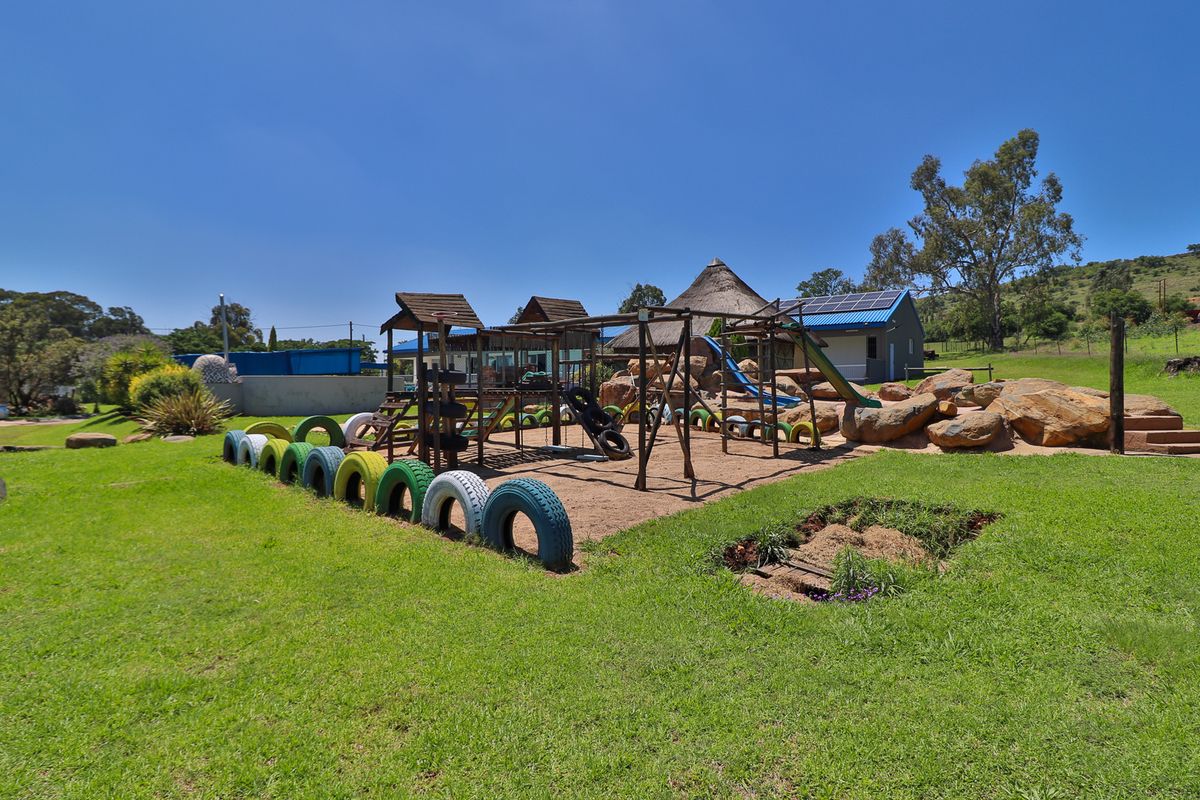 PRIME R82 FRONTAGE /A RARE OFF-THE-GRID DESTINATION WITH UNLIMITED POTENTIAL!!! - Photo 4