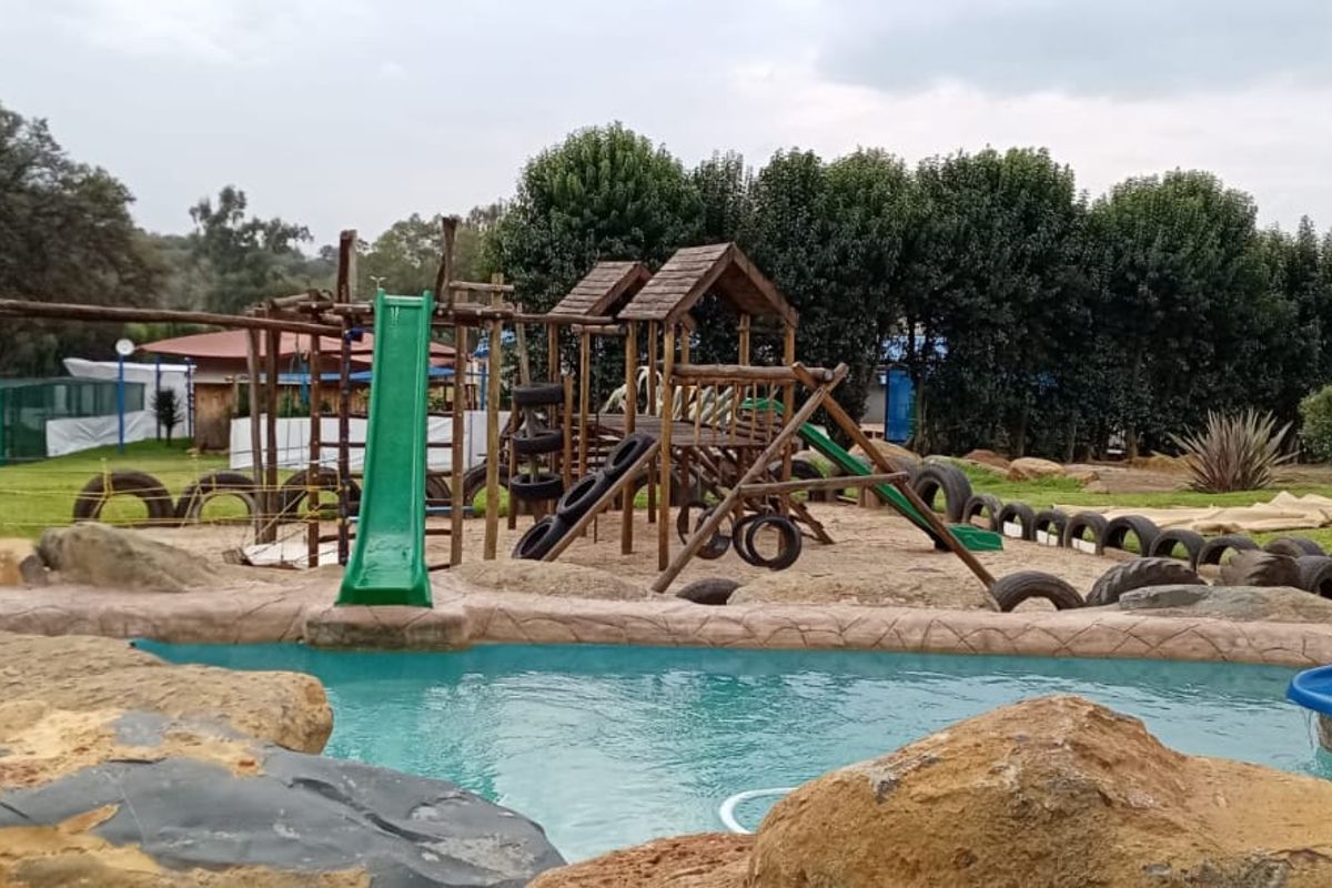 PRIME R82 FRONTAGE /A RARE OFF-THE-GRID DESTINATION WITH UNLIMITED POTENTIAL!!! - Photo 3