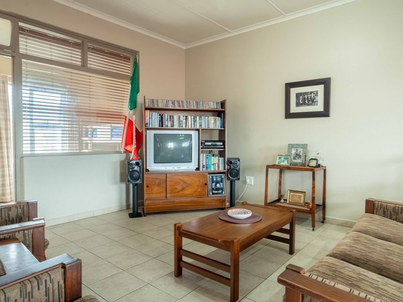 Spacious furnished flat - Photo 5