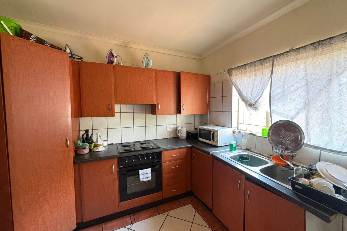 Investors Opportunity! - Photo 3