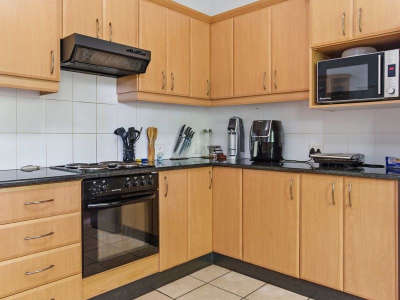 The last Institution 2 Zoning in Central Hillcrest - Photo 5