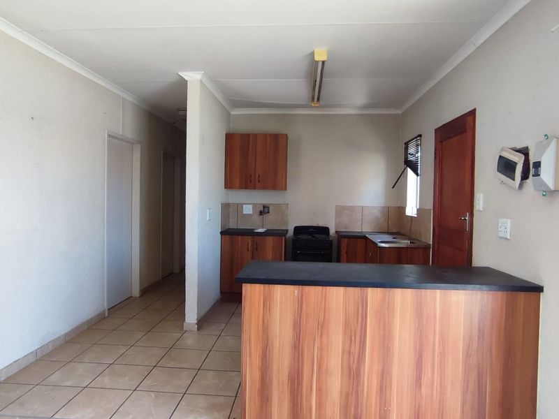 Three-Bedroom Home for Sale in Waterkloof Hills Estate - Photo 2