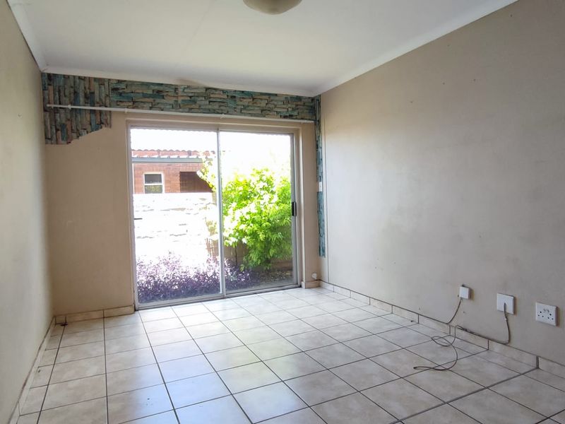 Three-Bedroom Home for Sale in Waterkloof Hills Estate - Photo 6