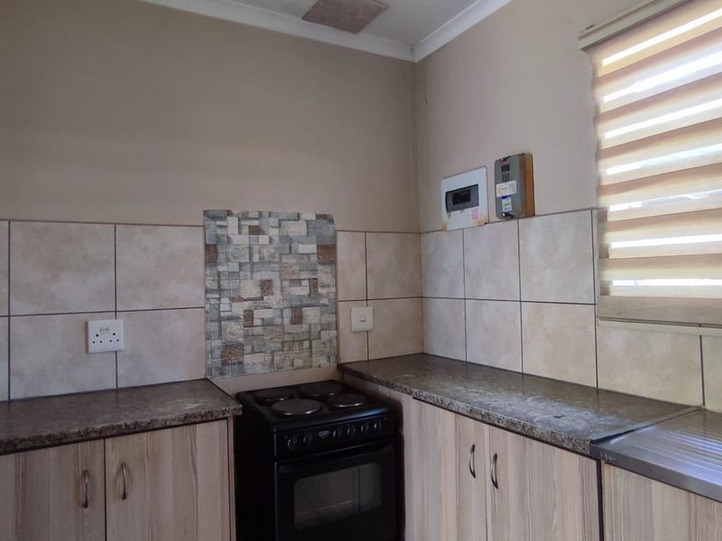 Three-Bedroom Home for Sale in Waterkloof Hills Estate - Photo 4