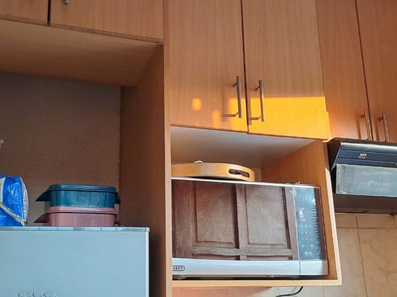 Cozy house awaits you to make it your home - Photo 7