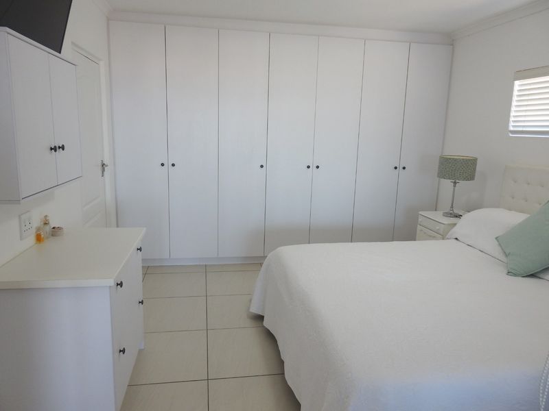 3 Bedroom for sale in Hoogland Estate Saldanha!!! - Photo 8