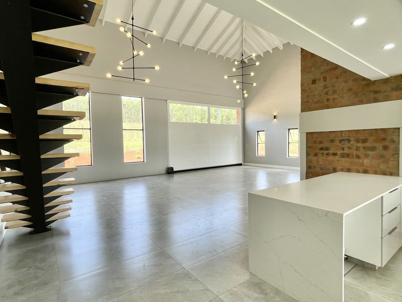 Architectural Waterfront Masterpiece in Bird Valley Estate, Cramond, Albert Falls - Photo 10