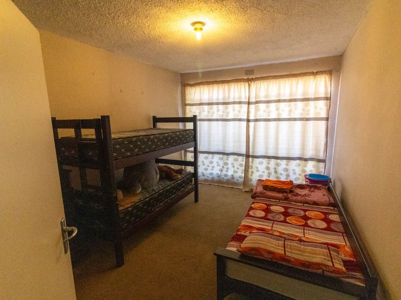 Neat & Well-Located 2-Bedroom Apartment – Perfect Investment or First Home! - Photo 6