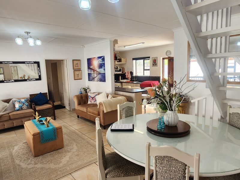 Dual living opportunity in Dana Bay - Photo 7