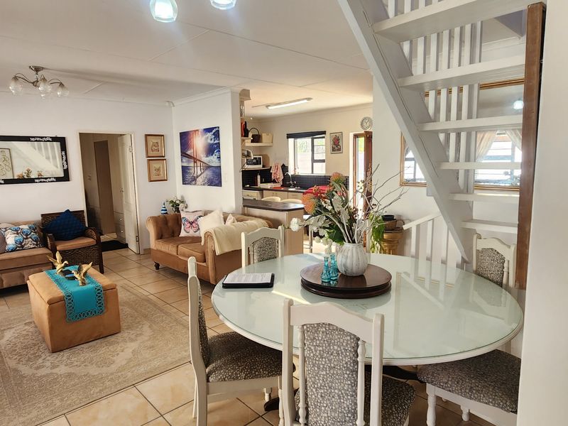 Dual living opportunity in Dana Bay - Photo 4